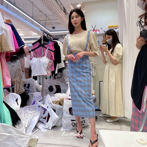 (限量商品)寬領澎澎袖上衣
